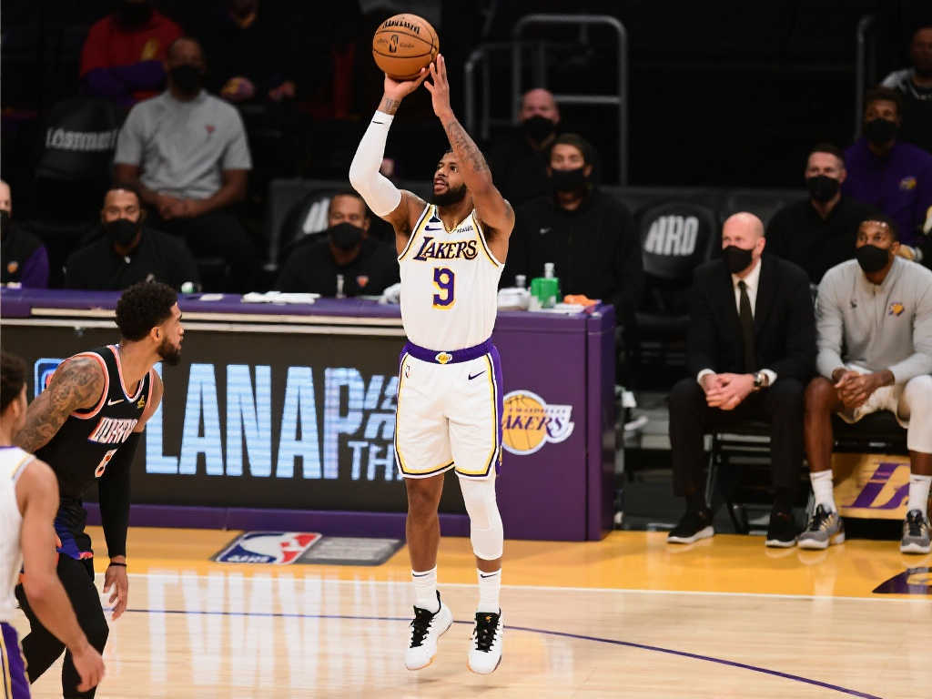 持铸就传奇 持铸就传奇