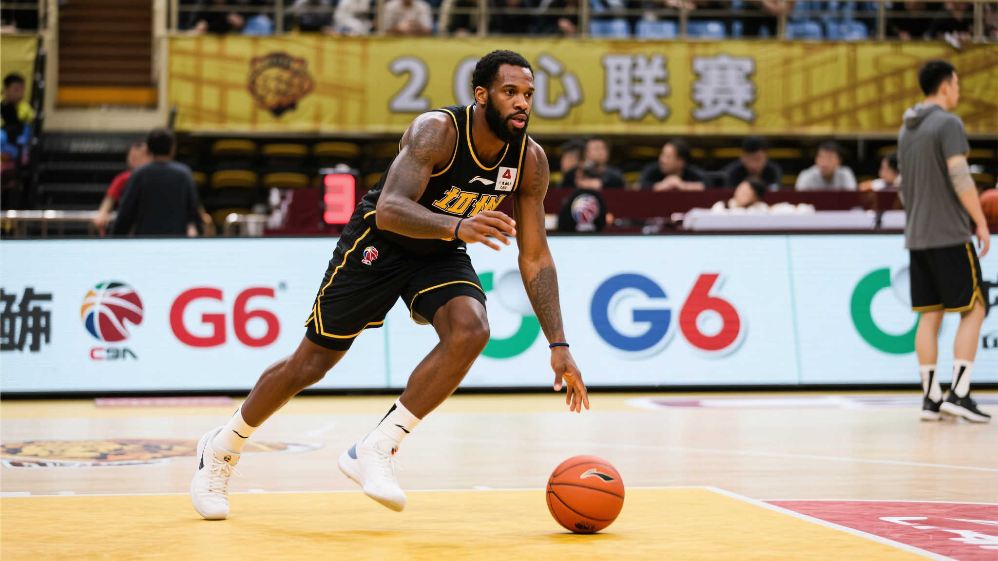 之間的深厚 之間的深厚